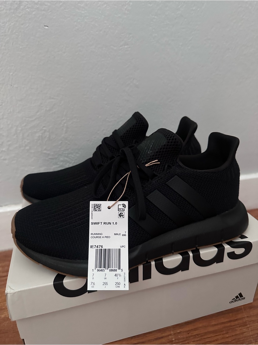 NWB: adidas Swift Run 1.0 Men's Athletic Shoes - Black with Gum Outsole